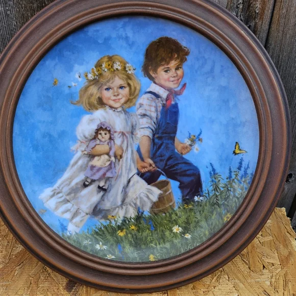 Jack And Jill Vintage Round Framed Painting of Children - Picture 5 of 15